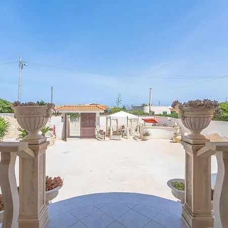 דירה La Casa Arancione אבולה